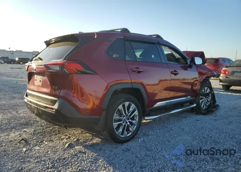 2023 Toyota Rav4 Xle Premium z USA, uszkodzony, nr VIN 2T3C1RFVXPW275768